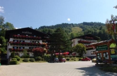 Hotel St. Hubertushof Целль-ам-Зе Экстерьер фото